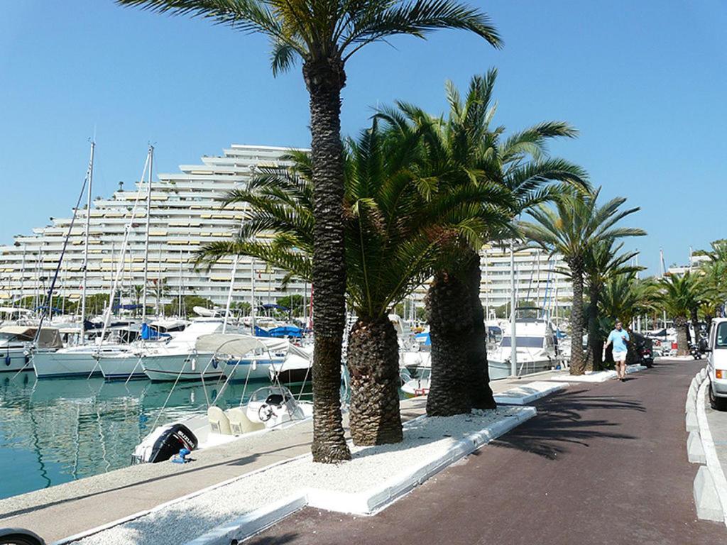 Studio Rez De Jardin Marina Baie Des Anges Villeneuve-Loubet Bagian luar foto