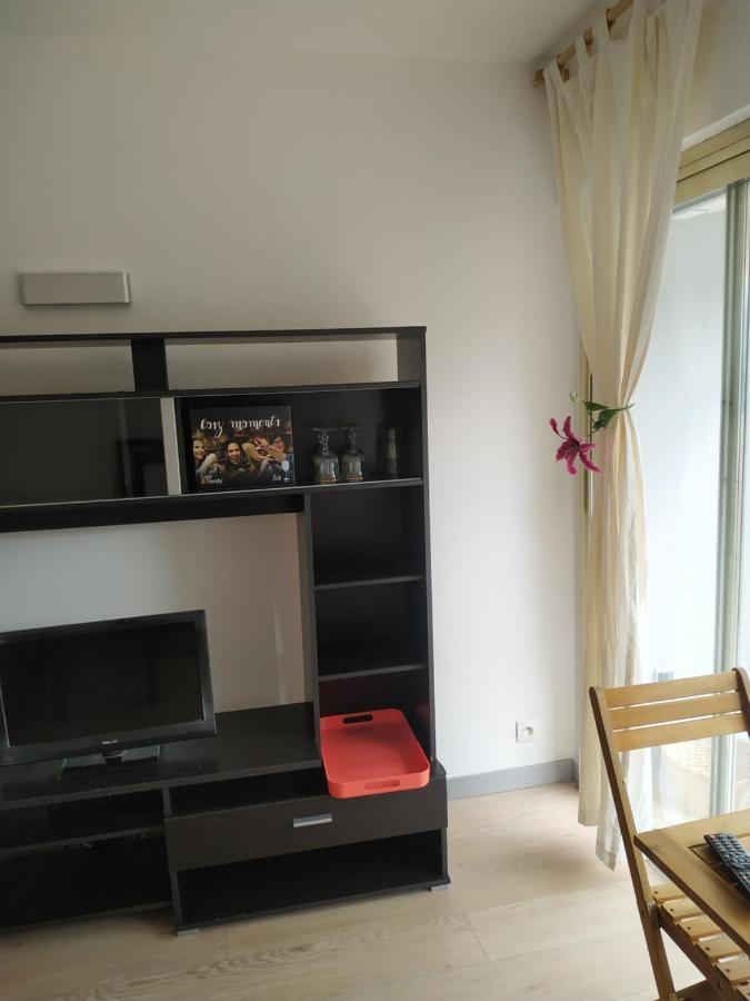 Studio Rez De Jardin Marina Baie Des Anges Villeneuve-Loubet Bagian luar foto