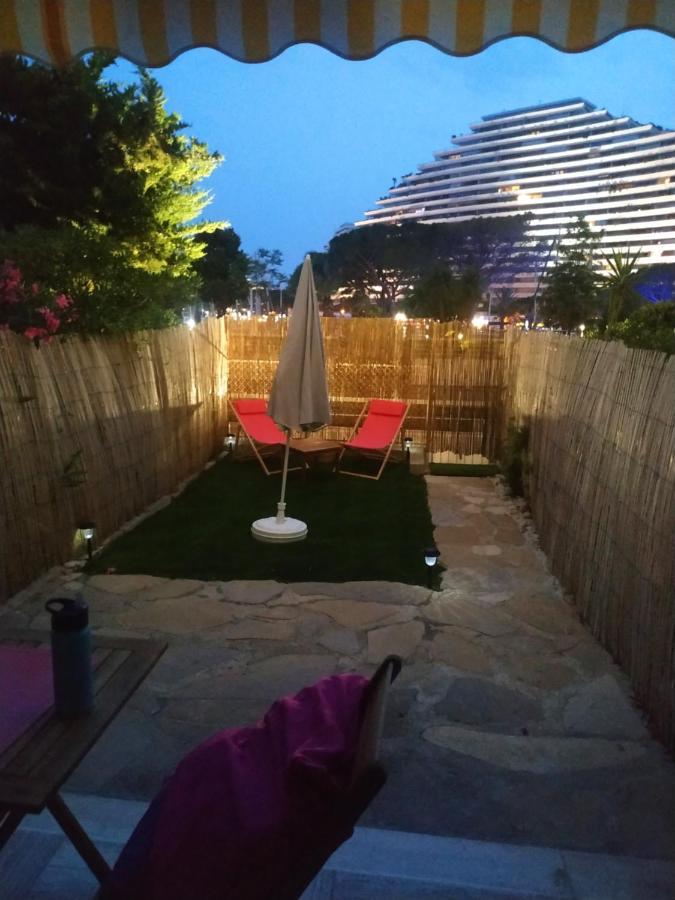 Studio Rez De Jardin Marina Baie Des Anges Villeneuve-Loubet Bagian luar foto
